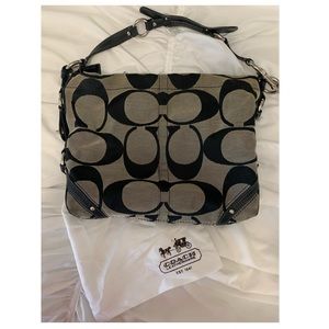 AUTHENTIC COACH PURSE!
